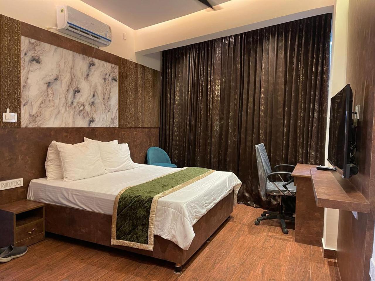 The Taaj Inn 班加罗尔 外观 照片